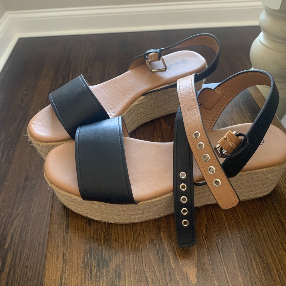 *NEW* Qupid Black Espadrille Sandals- Size 9
